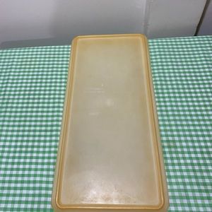 Tupperware Kitchen - TUPPERWARE JUMBO BREAD KEEPER Tupperware Kitchen - TUPPERWARE JUMBO BREAD KEEPER